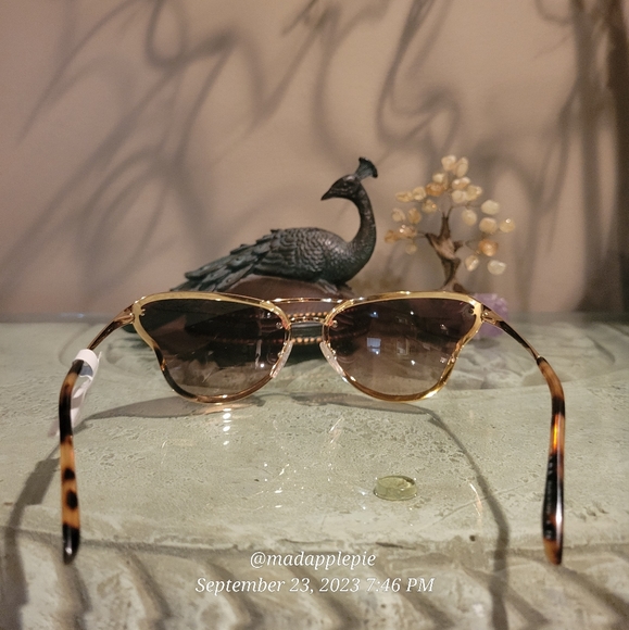 Prada SPR74V Catwalk Modified Cat Eye Sunglasses Gold Frame MA#9 - Picture 9 of 13